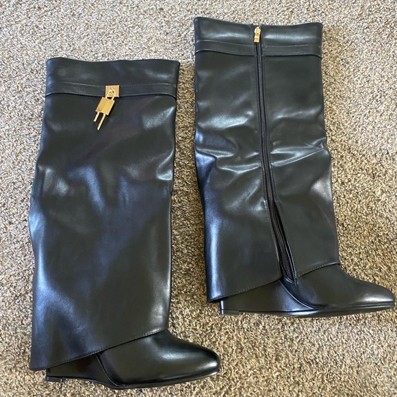 Women’s Cape Robbin  Wedge knee high black boots size - Picture 1 of 2